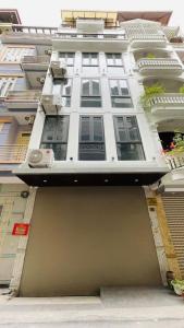 [LÃI XUẤT KHỦNG 1.5 TỶ/NĂM] Bán Tòa nhà Dòng Tiền Phố Vọng, 70m 7T| Nhà Ngay ĐH Kinh Tế Quốc Dân